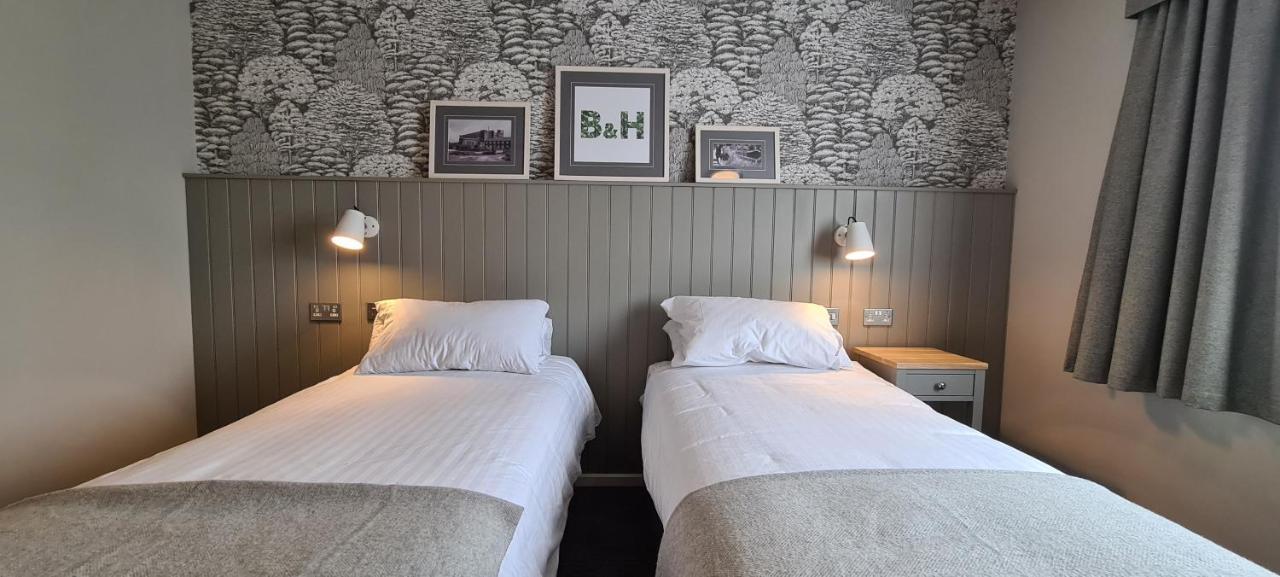 Boat & Horses Inn Oldham Extérieur photo